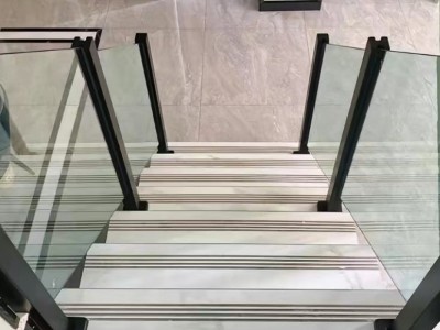 不锈钢双卡槽立柱