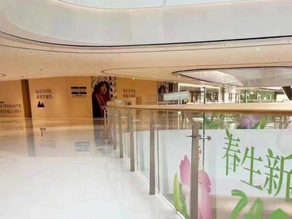 彩色不锈钢玻璃护栏