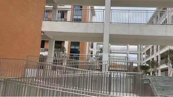 304不锈钢学校护栏
