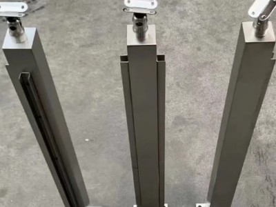 外卡槽不锈钢立柱